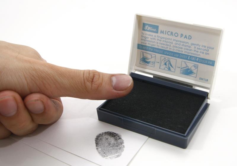 shiny-thumb-print-pad-fingerprint-ink-pad-oaoffice-1609-12-oaoffice_4017(1).jpg